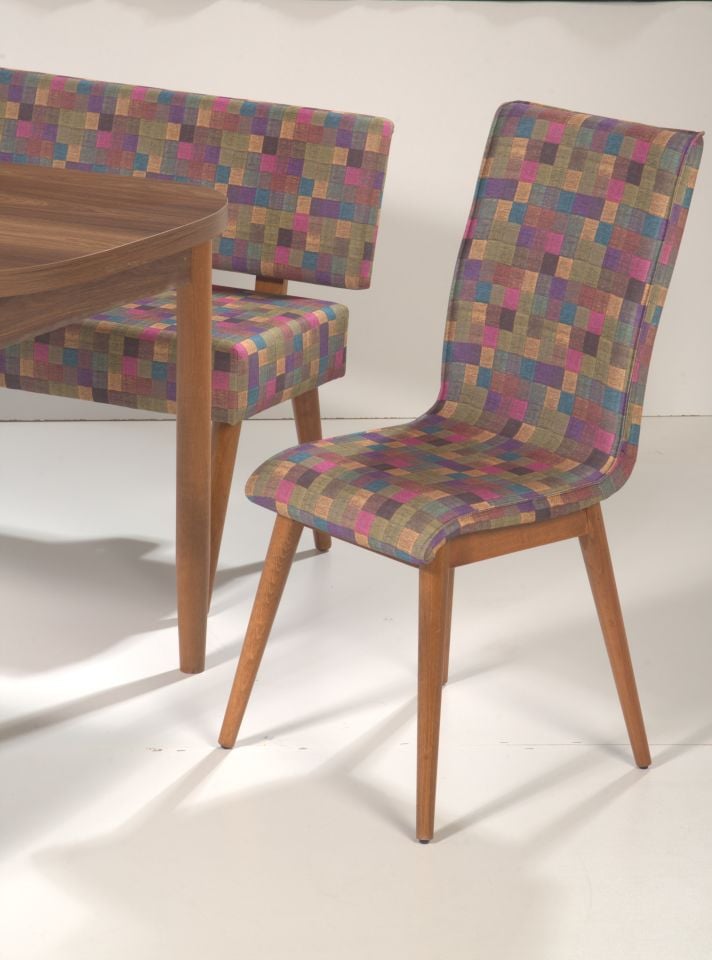 KARİNA BANKLI TAKIM