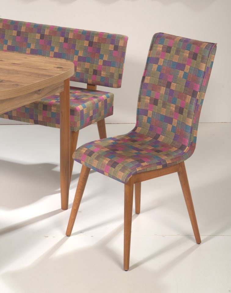 KARİNA BANKLI TAKIM