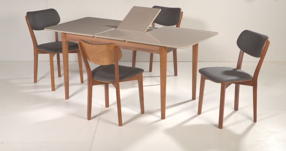 ADEN MASA KENYA SANDALYELİ