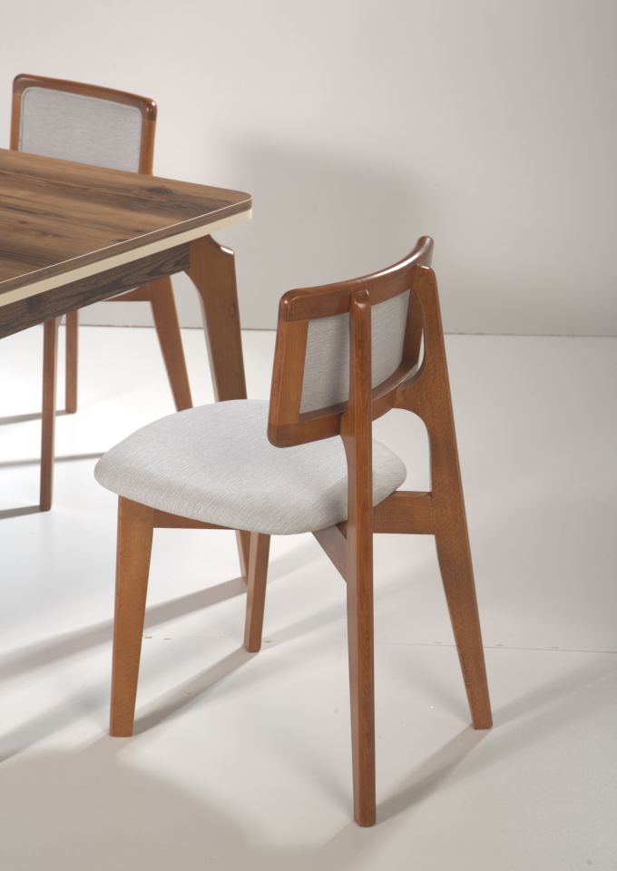 SEBEN MASA ZEUS SANDALYELİ